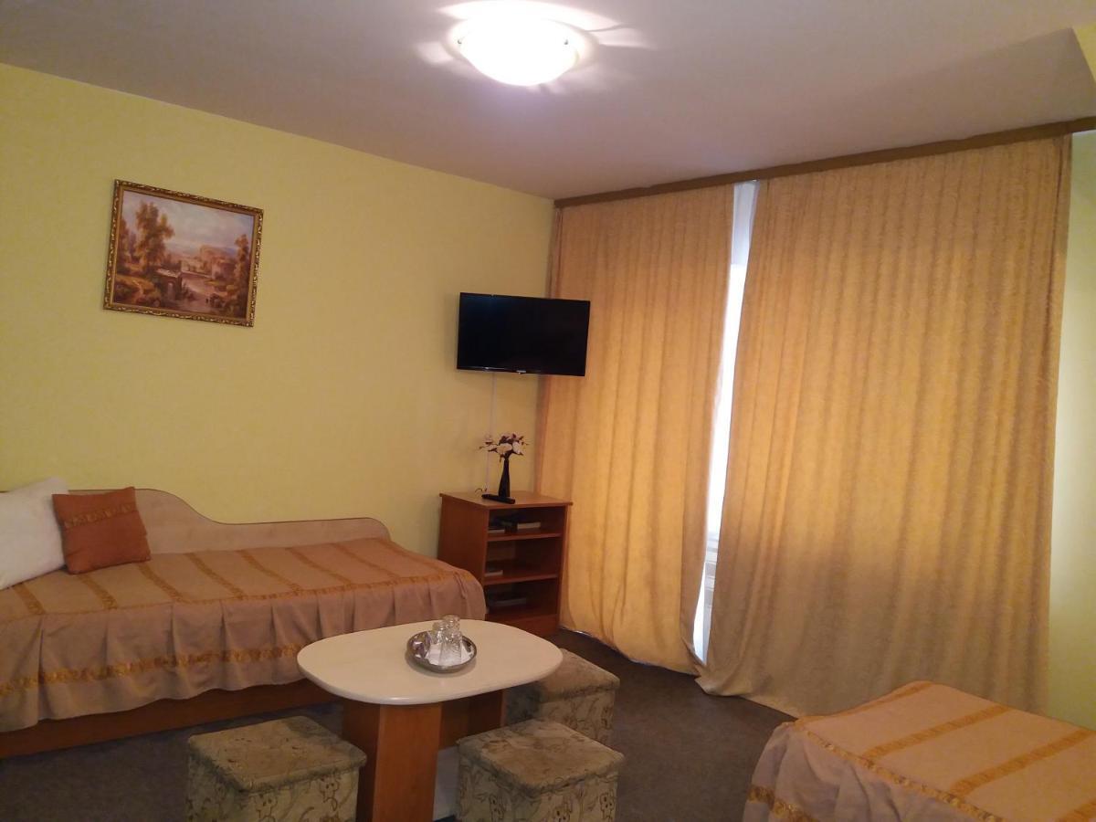 Vila Queen Arad Esterno foto