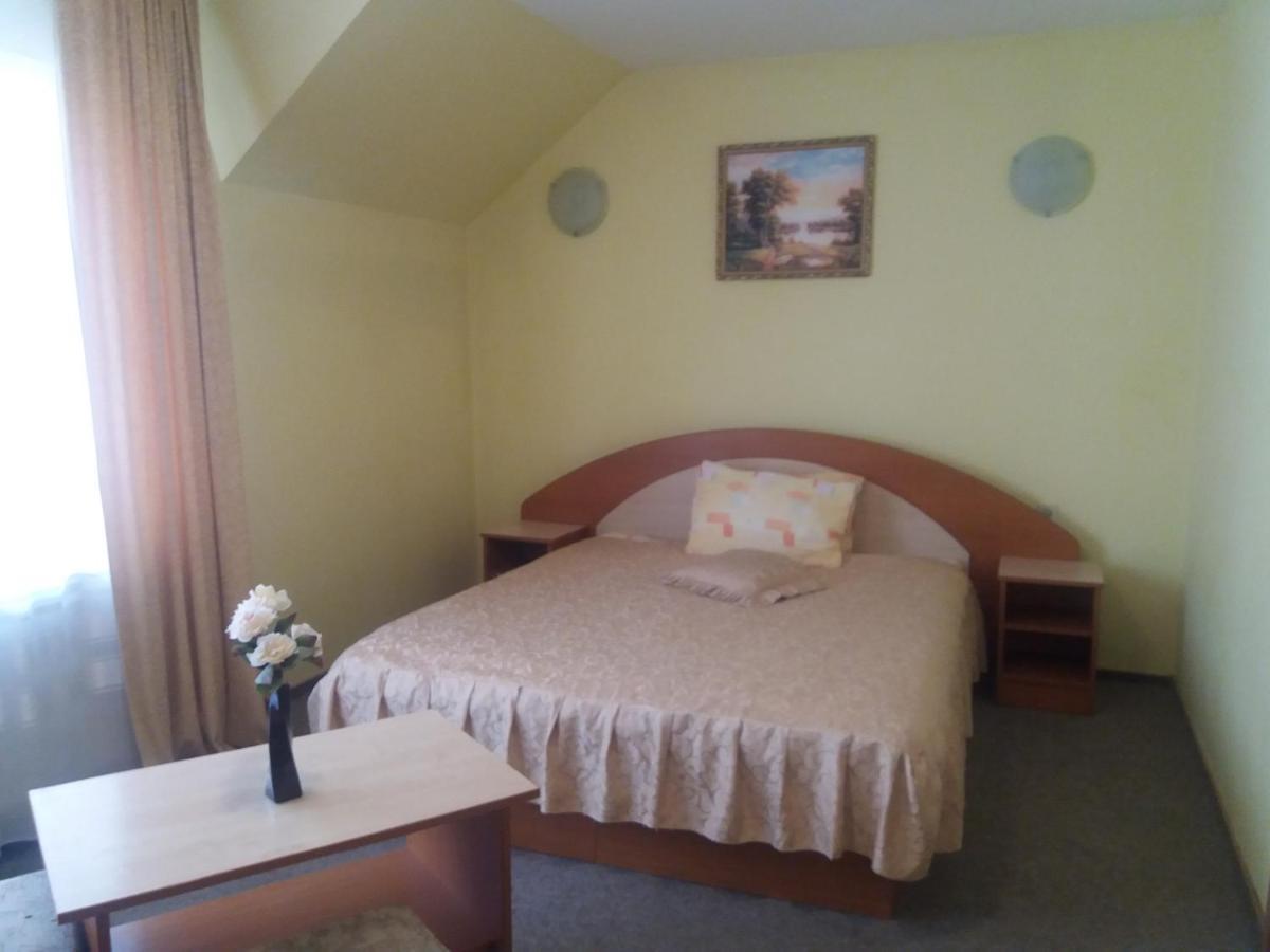 Vila Queen Arad Esterno foto